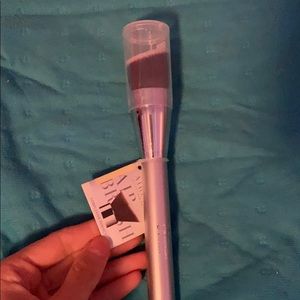 IT cosmetics 115 foundation brush